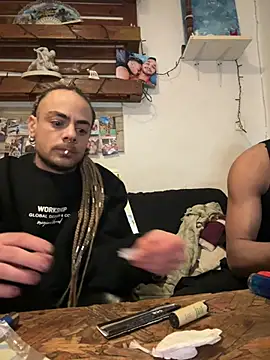 EnricoGio online show from 02-07-25, 07:59