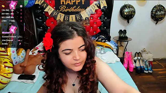 Snapshot of Anasunshine12 chatting on 06-26-26, 05:28 Anasunshine12 online show from 06-26-26, 05:28