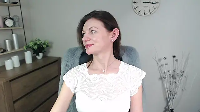 VivianWILD online show from 01-15-25, 11:00