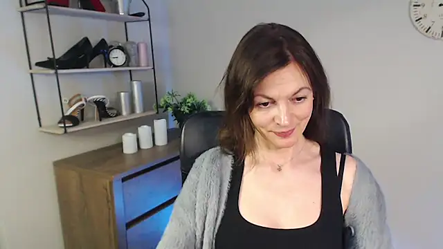 VivianWILD online show from 02-21-25, 02:06