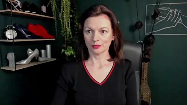 VivianWILD online show from 03-12-25, 07:02