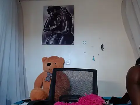 Snapshot of TeenieReeny chatting on 01-10-25, 02:45 TeenieReeny online show from 01-10-25, 02:45