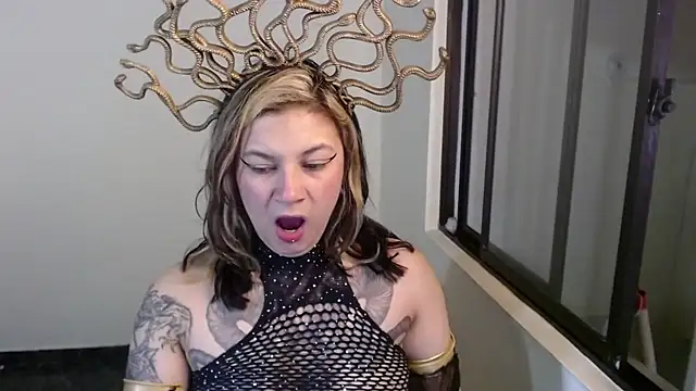 Snapshot of mailer_parsonss chatting on 10-31-25, 01:34 mailer parsonss online show from 10-31-25, 01:34