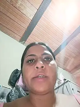 Snapshot of Giselabrunette25 chatting on 06-19-26, 05:45 Giselabrunette25 online show from 06-19-26, 05:45