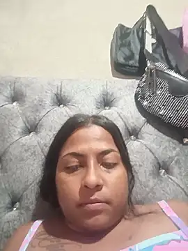 Snapshot of Giselabrunette25 chatting on 06-27-26, 04:39 Giselabrunette25 online show from 06-27-26, 04:39