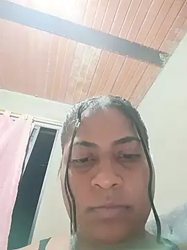 Snapshot of Giselabrunette25 chatting on 07-09-26, 01:20 Giselabrunette25 online show from 07-09-26, 01:20