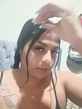 Snapshot of Giselabrunette25 chatting on 07-29-26, 01:59 Giselabrunette25 online show from 07-29-26, 01:59