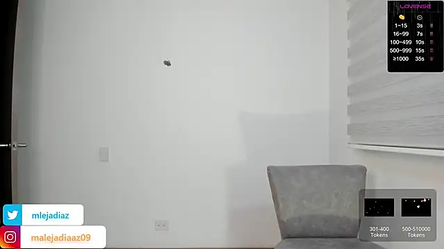 MalejaDiaz  online show from 12-22-24, 12:27