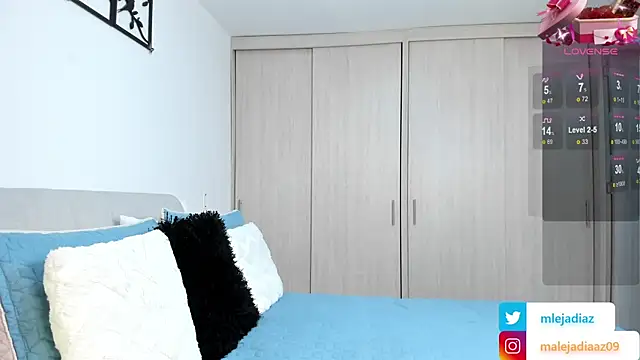 MalejaDiaz  online show from 02-11-25, 07:16