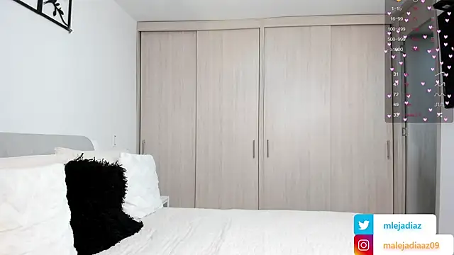 MalejaDiaz  online show from 03-20-25, 09:56