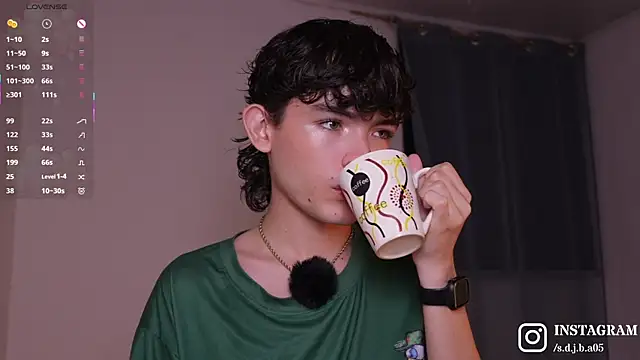 Angelo 018 online show from 04-23-26, 02:24