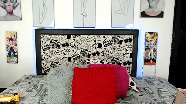 Rihana14 online show from 03-27-26, 10:42