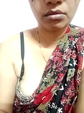 Snapshot of Hotanita99 chatting on 12-23-24, 05:06 Hotanita99 online show from 12-23-24, 05:06