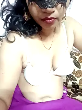 Snapshot of Hotanita99 chatting on 01-06-25, 11:18 Hotanita99 online show from 01-06-25, 11:18