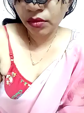 Snapshot of Hotanita99 chatting on 02-14-25, 12:25 Hotanita99 online show from 02-14-25, 12:25