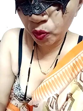 Snapshot of Hotanita99 chatting on 03-03-25, 12:58 Hotanita99 online show from 03-03-25, 12:58