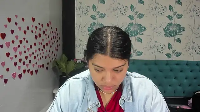 LindaBreeS online show from 02-13-25, 01:48