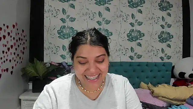 LindaBreeS online show from 02-20-25, 09:42