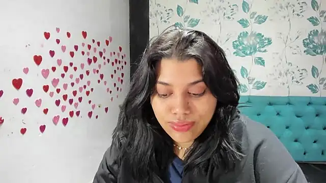 LindaBreeS online show from 03-07-25, 08:11