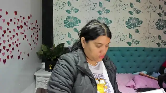 LindaBreeS online show from 03-09-25, 05:28