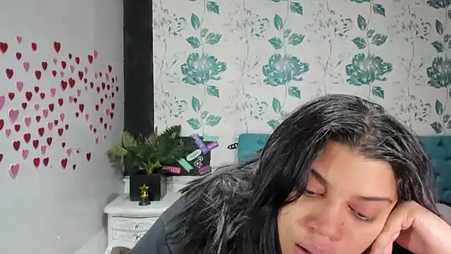 LindaBreeS online show from 03-12-25, 05:38