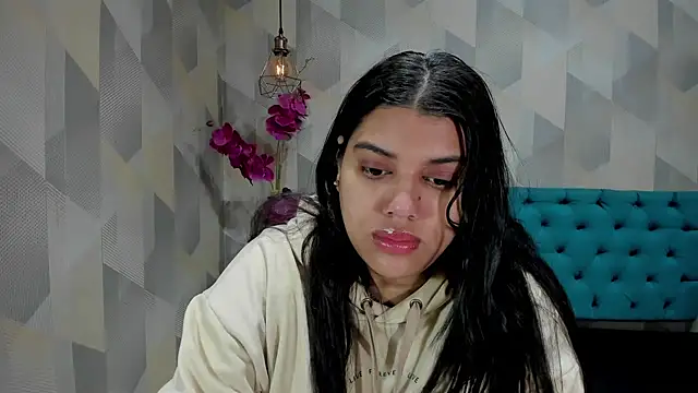 LindaBreeS online show from 10-28-25, 12:09