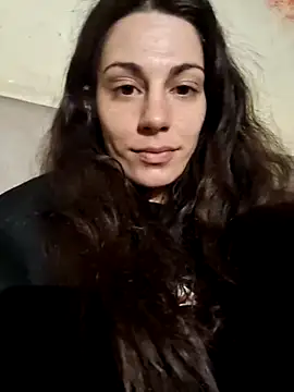 Snapshot of CoreSashaDylan chatting on 02-16-25, 09:16 CoreSashaDylan online show from 02-16-25, 09:16