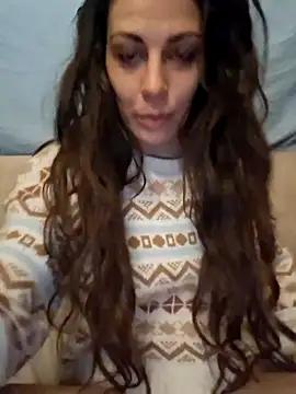 Snapshot of CoreSashaDylan chatting on 03-22-25, 04:03 CoreSashaDylan online show from 03-22-25, 04:03