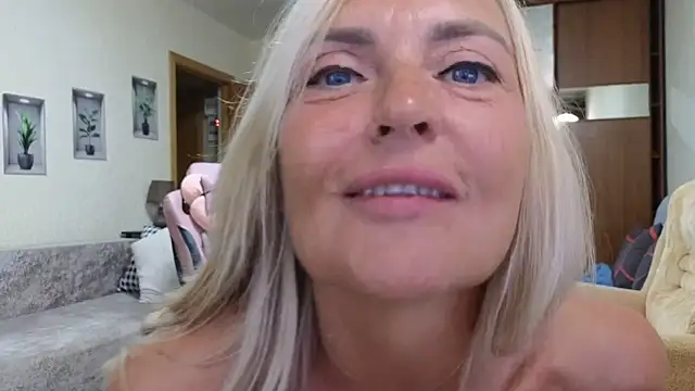 amelia blondy online show from 10-01-25, 11:38