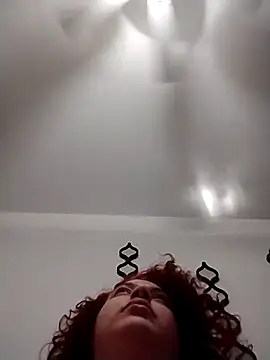 Snapshot of lolabun247 chatting on 12-29-24, 12:34 lolabun247 online show from 12-29-24, 12:34