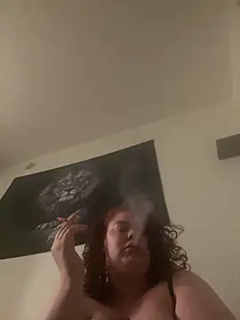 Snapshot of lolabun247 chatting on 10-12-25, 08:13 lolabun247 online show from 10-12-25, 08:13