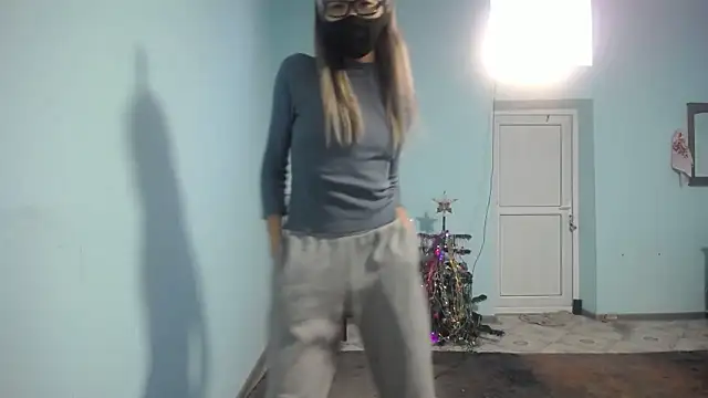 elllaaxx online show from 01-24-25, 03:32