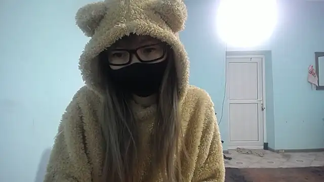 elllaaxx online show from 01-31-25, 07:07