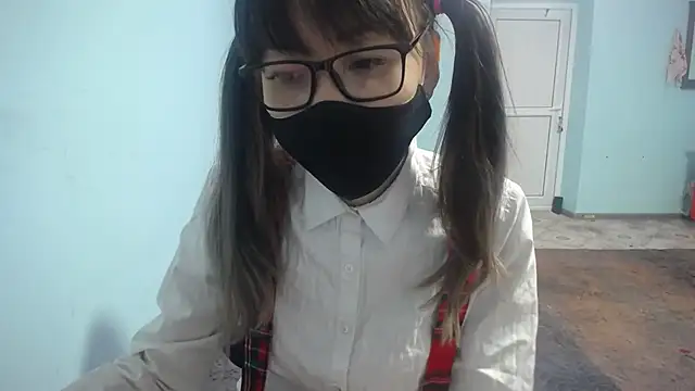 elllaaxx online show from 10-09-25, 04:21