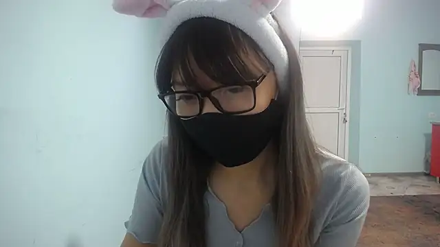 elllaaxx online show from 10-22-25, 04:13