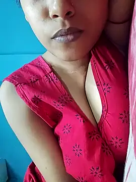 sexyindi couple online show from 05-26-26, 07:48