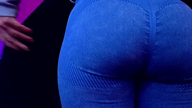 Julieta Russell online show from 09-23-25, 12:19