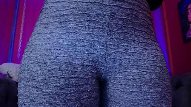 Julieta Russell online show from 03-28-26, 12:16