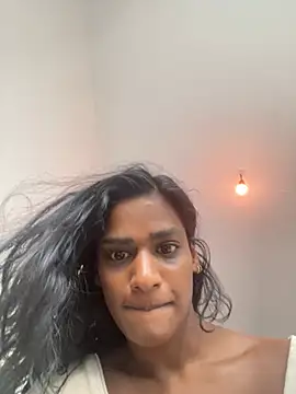 suraya  ndia online show from 02-19-25, 04:33