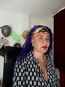 freyadevil333 online show from 10-18-25, 12:50