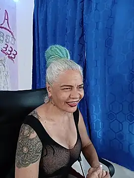 freyadevil333 online show from 05-16-26, 10:36