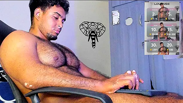 Snapshot of Big_furry_bear13 chatting on 03-08-25, 09:50 Big furry bear13 online show from 03-08-25, 09:50
