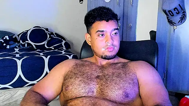 Snapshot of Big_furry_bear13 chatting on 03-18-25, 08:14 Big furry bear13 online show from 03-18-25, 08:14