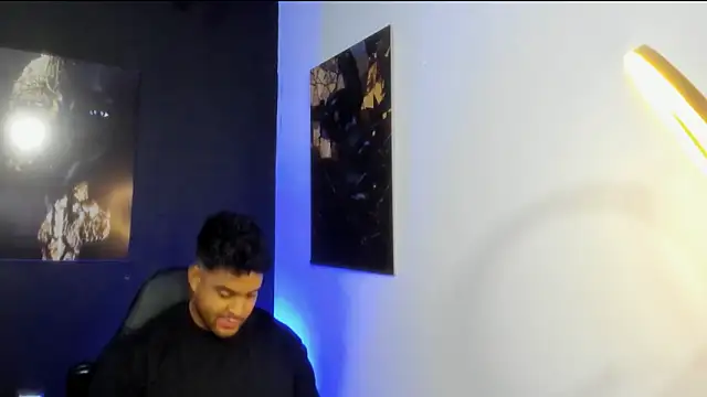 Big furry bear13 online show from 11-15-25, 07:27