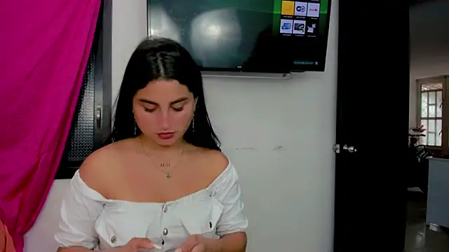 sunshine uwu22 online show from 12-21-24, 07:06