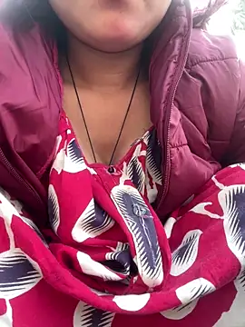 Snapshot of Ishikarana chatting on 01-18-26, 01:20 Ishikarana online show from 01-18-26, 01:20