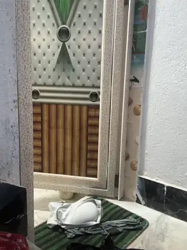 Snapshot of Ishikarana chatting on 03-13-26, 12:39 Ishikarana online show from 03-13-26, 12:39