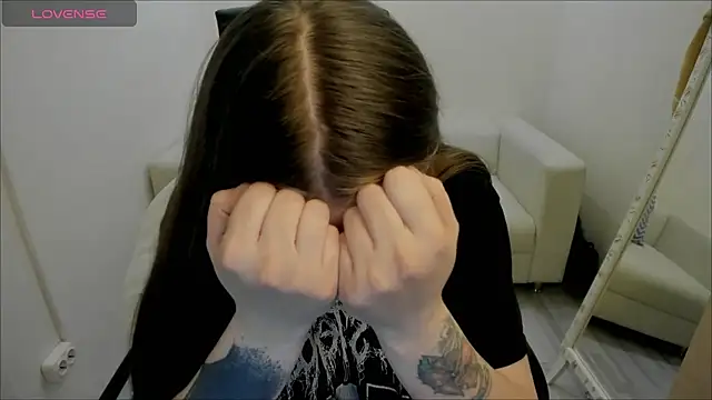 AlisaBacker online show from 01-09-25, 12:46