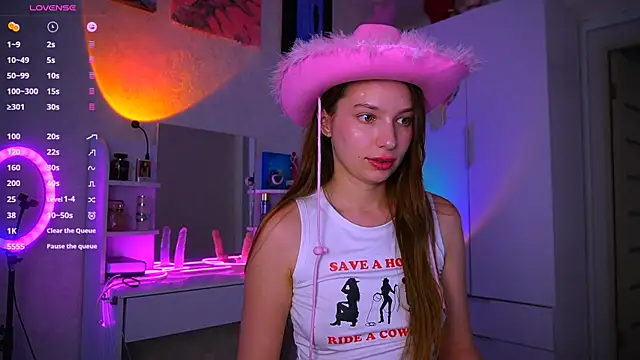 Snapshot of soffy__kisss chatting on 05-25-26, 03:07 soffy kisss online show from 05-25-26, 03:07