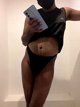 Snapshot of Bluelover0812 chatting on 12-04-24, 12:08 Bluelover0812 online show from 12-04-24, 12:08